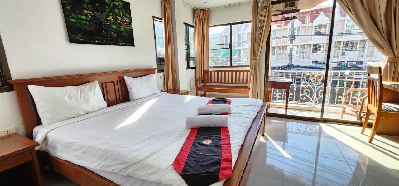 Royal Sweet Hotel Patong Екстериор снимка