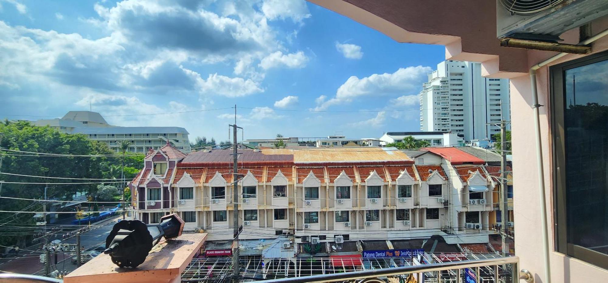 Royal Sweet Hotel Patong Екстериор снимка