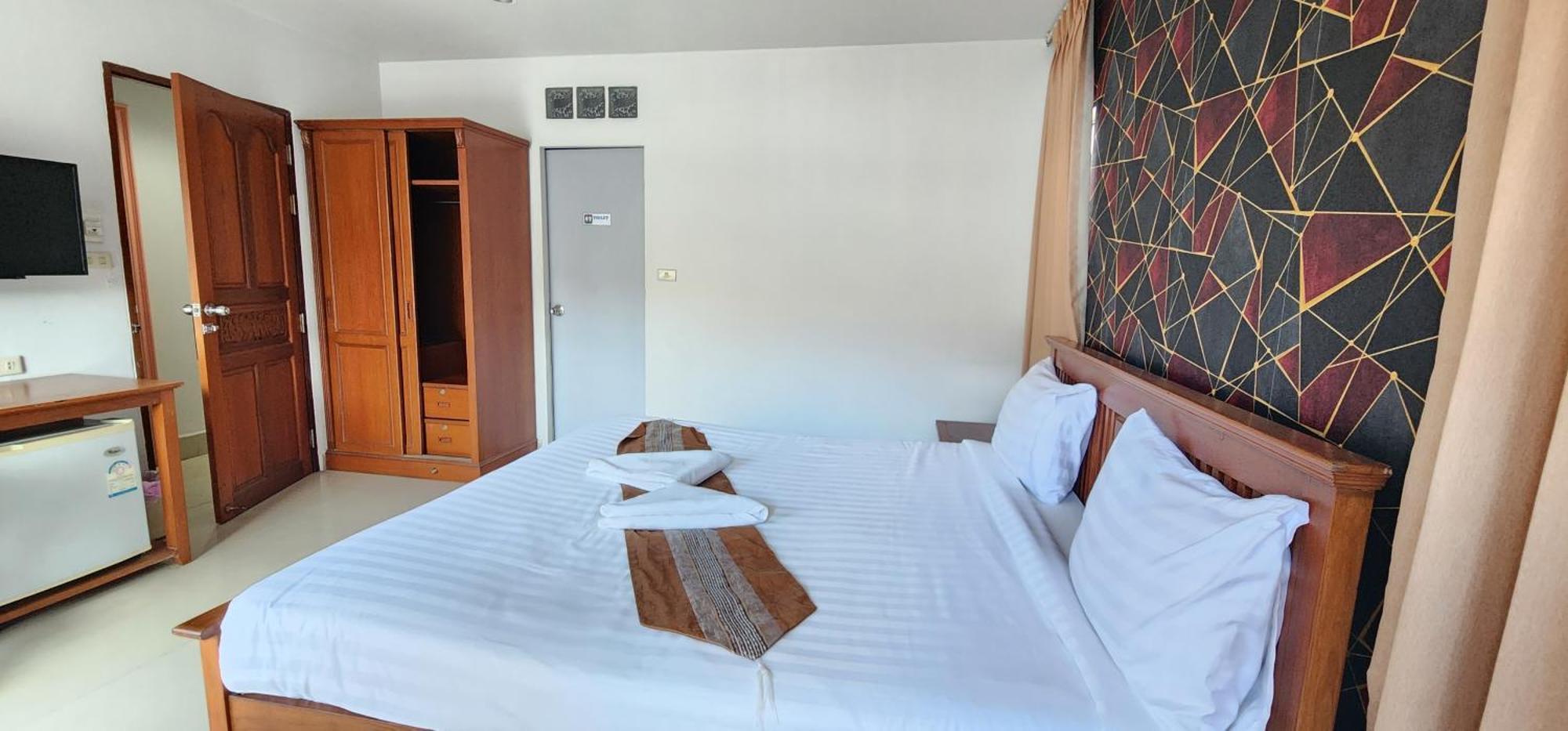 Royal Sweet Hotel Patong Екстериор снимка
