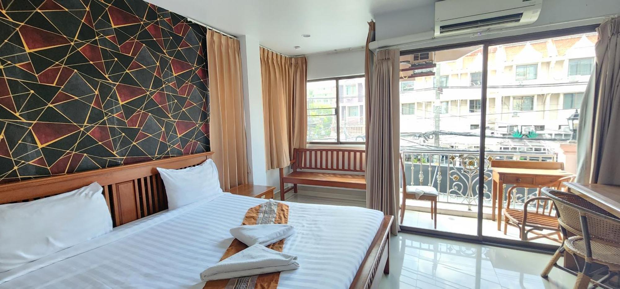 Royal Sweet Hotel Patong Екстериор снимка