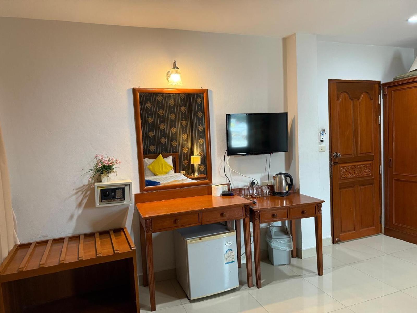 Royal Sweet Hotel Patong Екстериор снимка